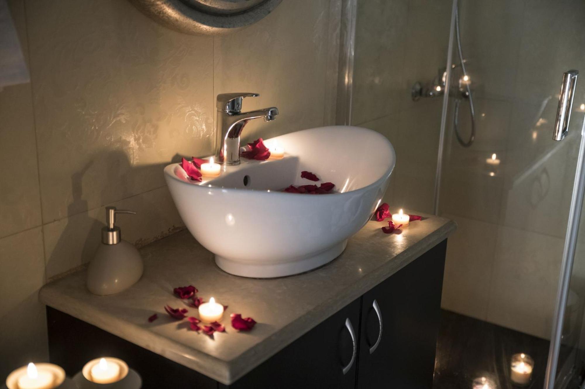 Kleopatra Deluxe Apartment With Jacuzzi 卡米拉日 外观 照片